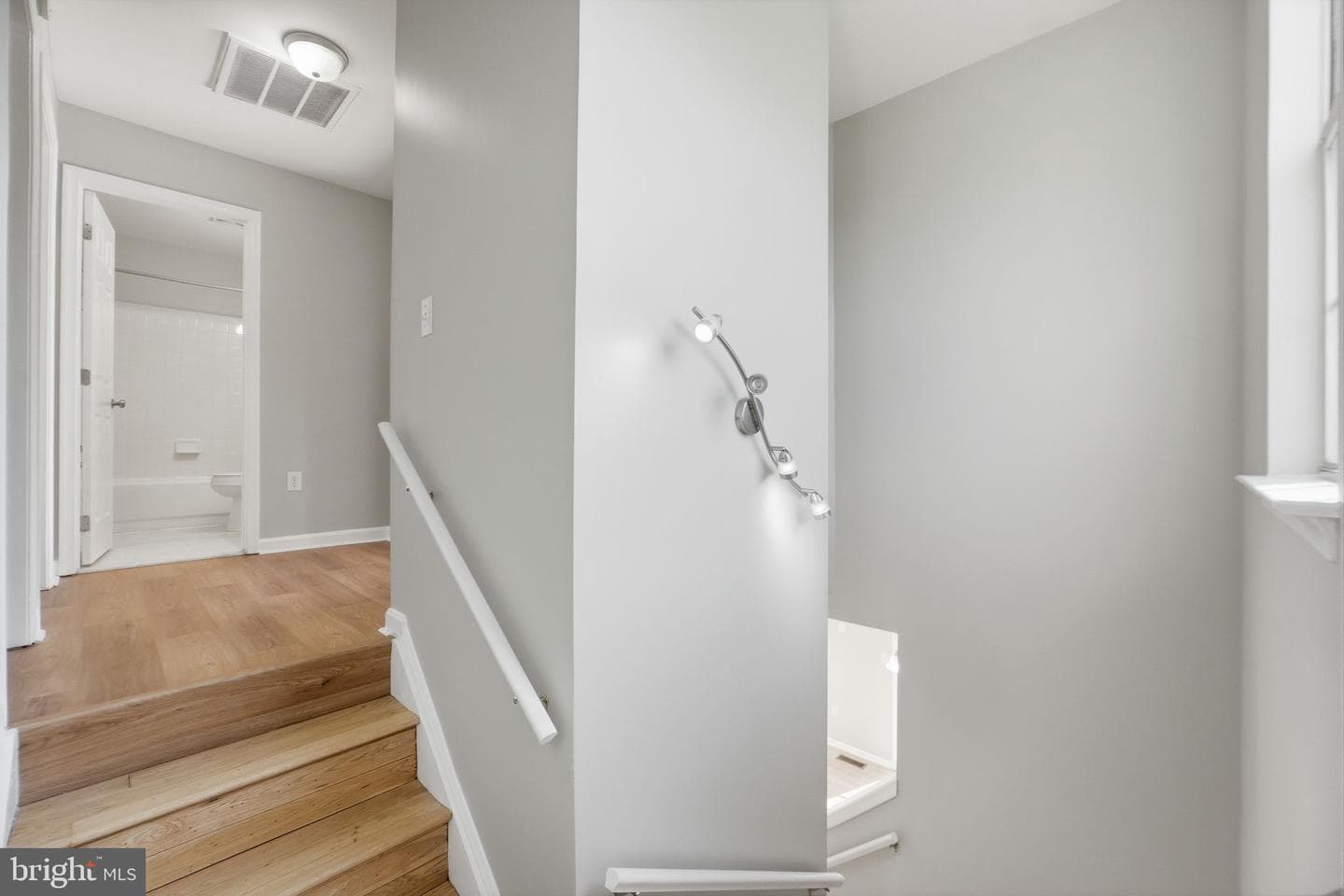 14300 Montverd Court photo 19