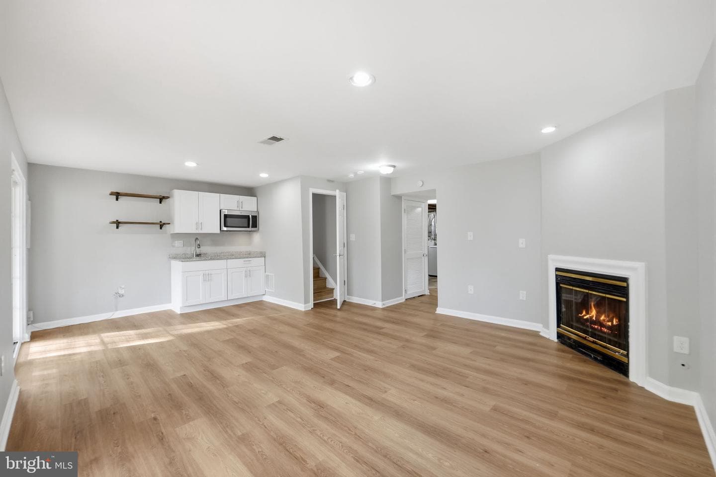 14300 Montverd Court photo 31