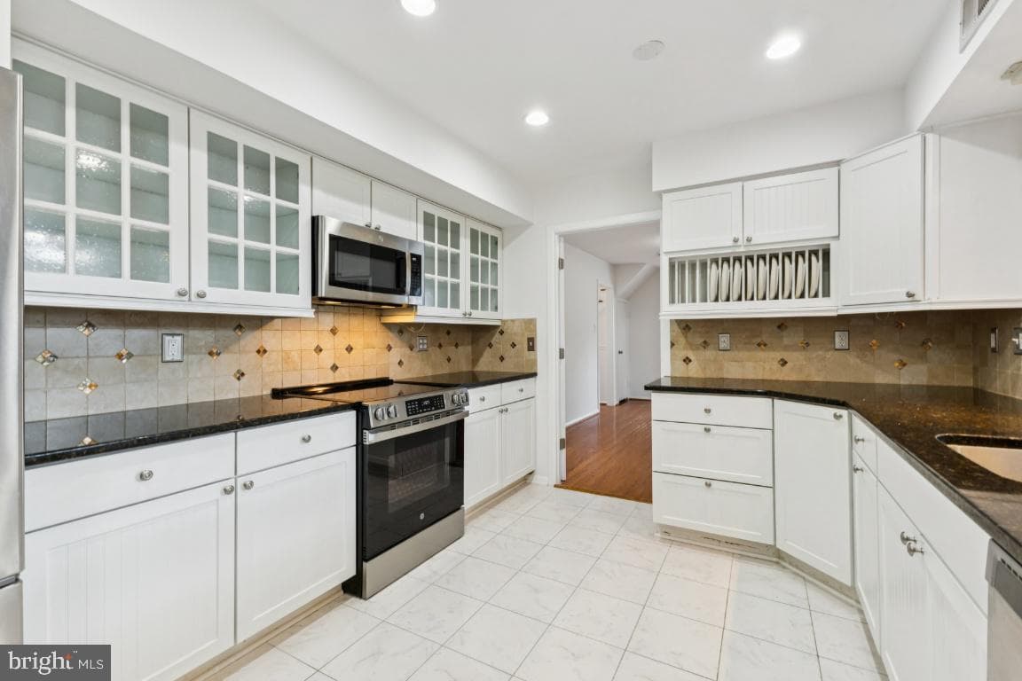 13140 Madonna Lane photo 15