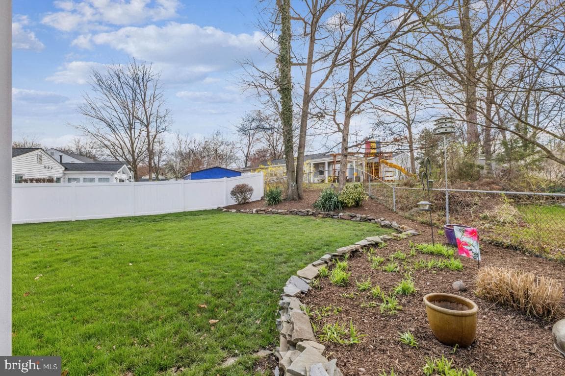13140 Madonna Lane photo 51