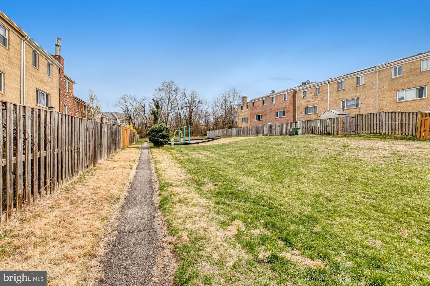 7417 Rhondda Drive photo 35