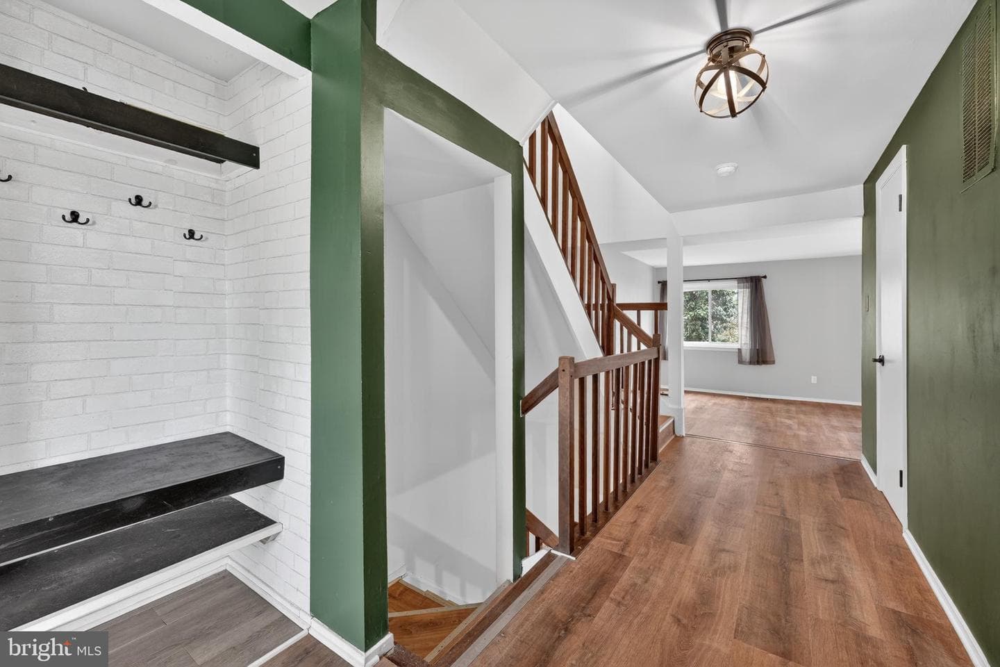 8570 Gwynedd Way photo 3