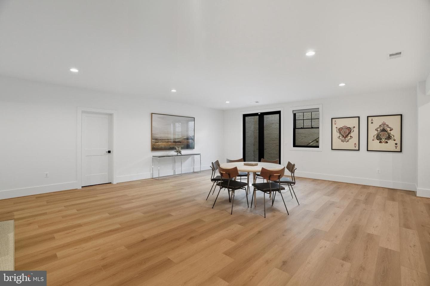 1111 Ingleside Avenue photo 84
