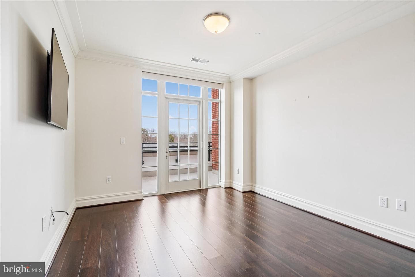 6900 Fleetwood Road #600 photo 10