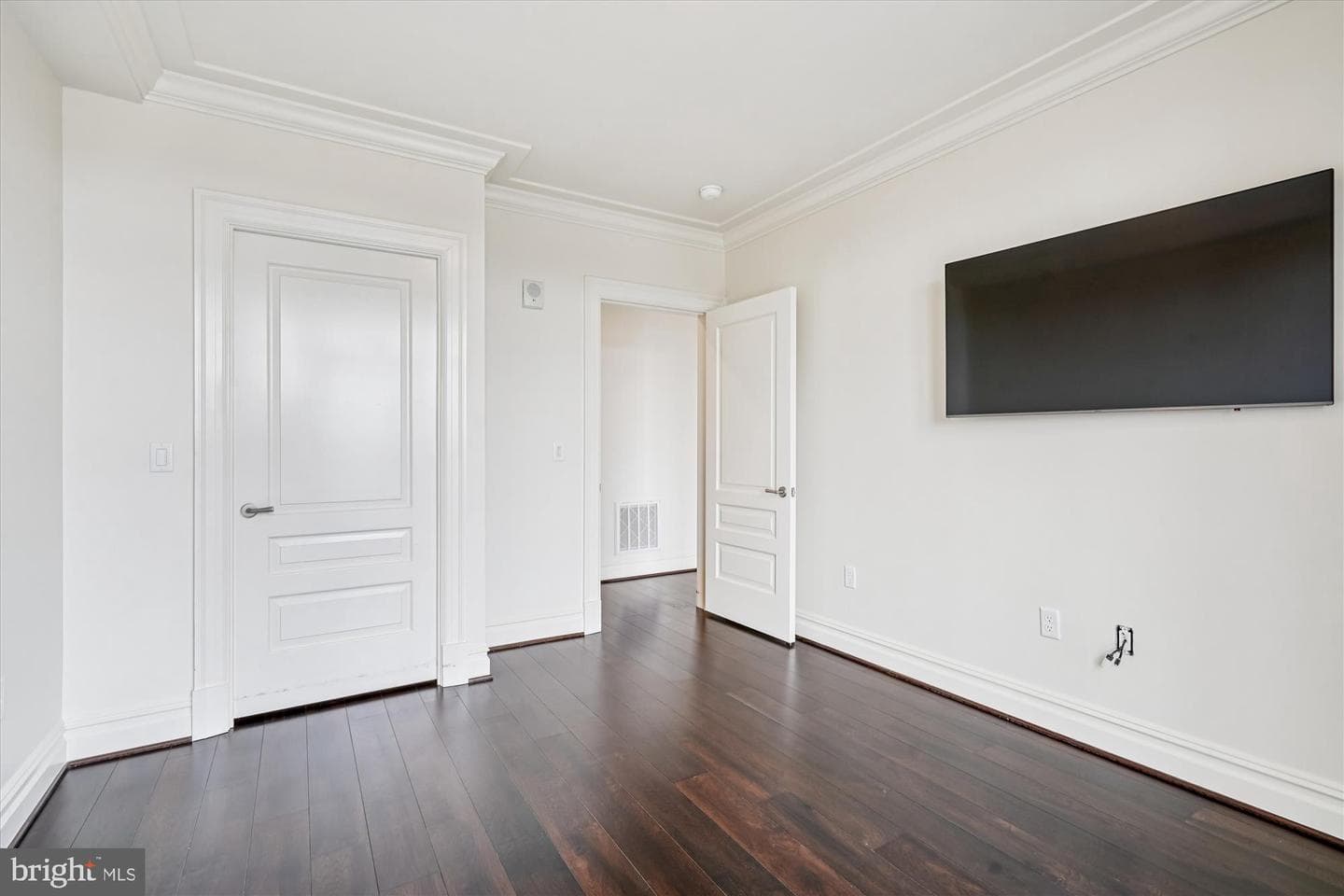 6900 Fleetwood Road #600 photo 11
