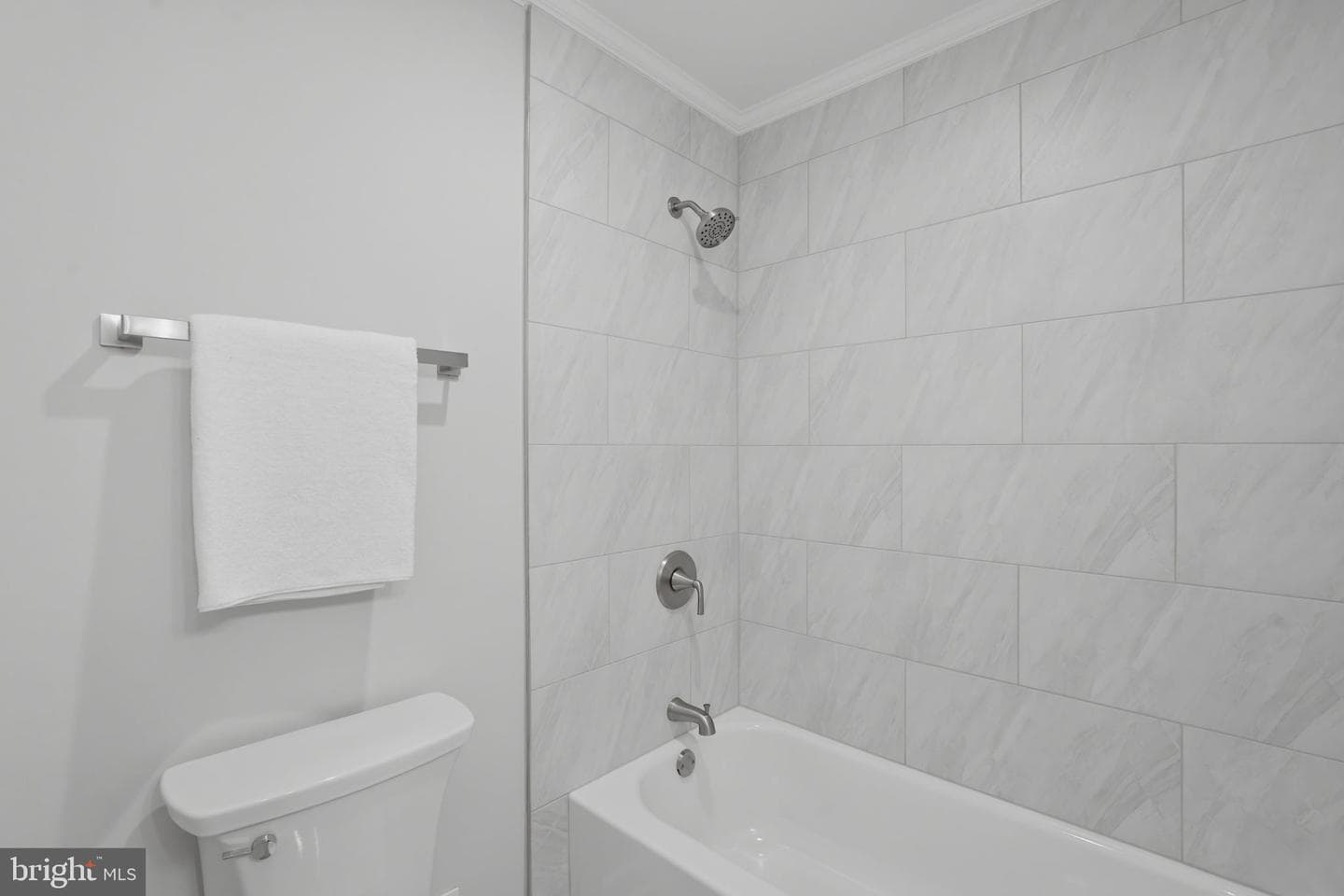 7808 Solomon Seal Drive photo 21