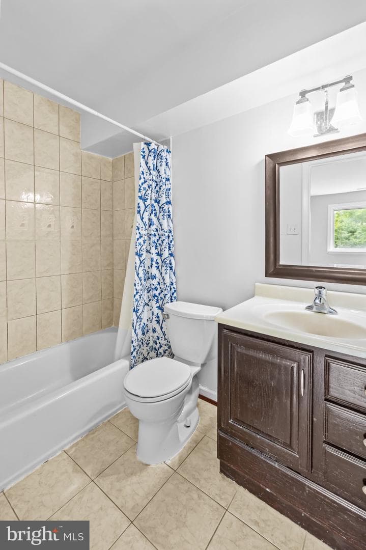 3911 Manzanita Place #E photo 25