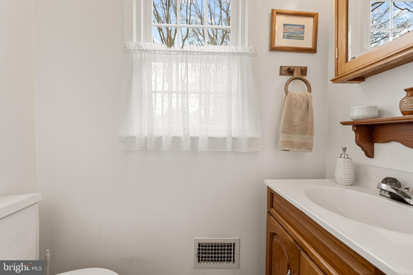 8805 Aquary Court photo 14