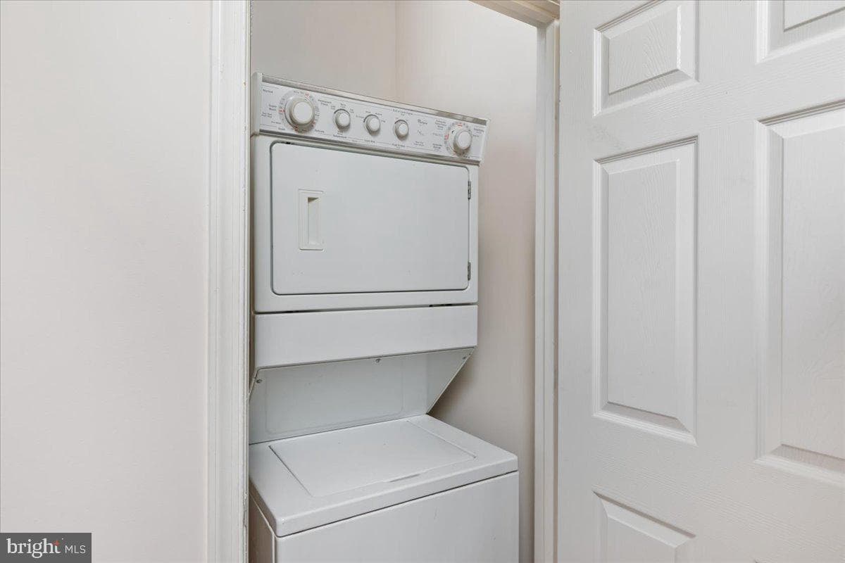 1705 Lake Shore Crest Drive #25 photo 18