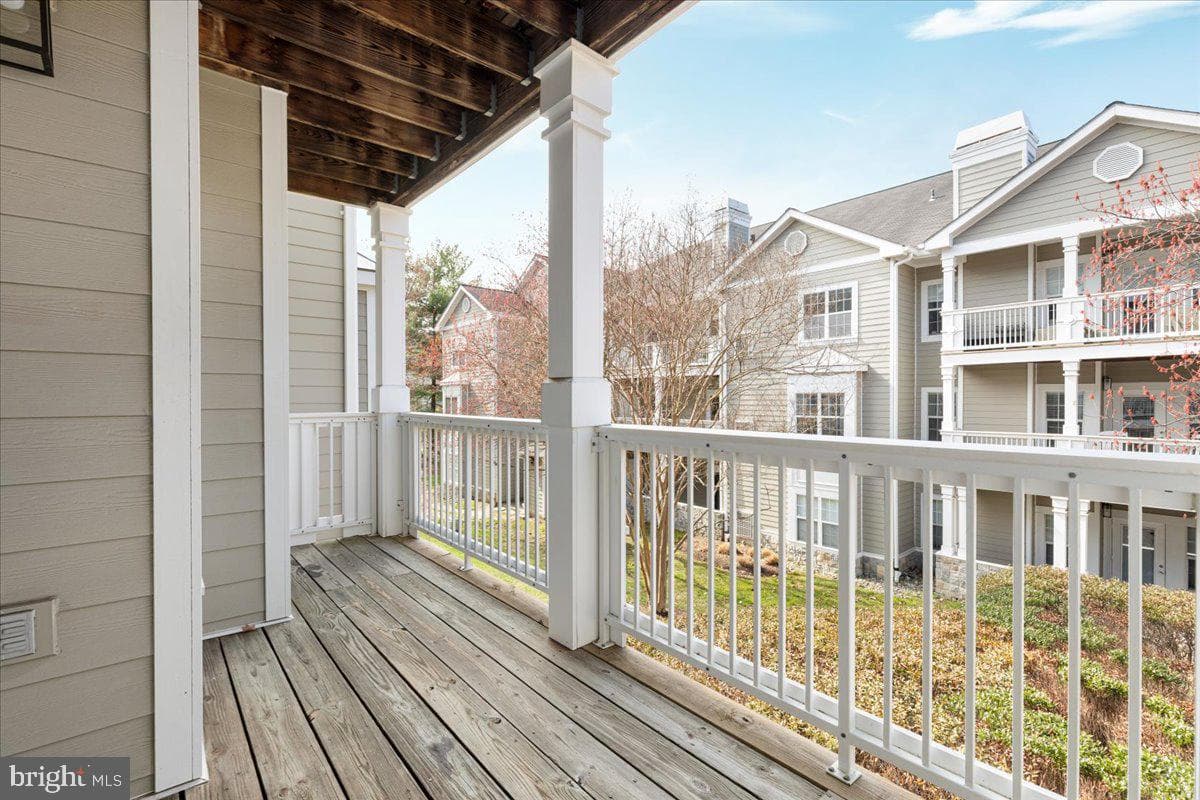 1705 Lake Shore Crest Drive #25 photo 22