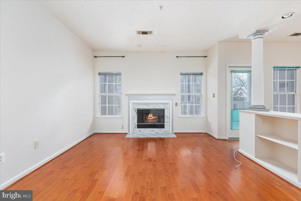 1705 Lake Shore Crest Drive #25 photo 6