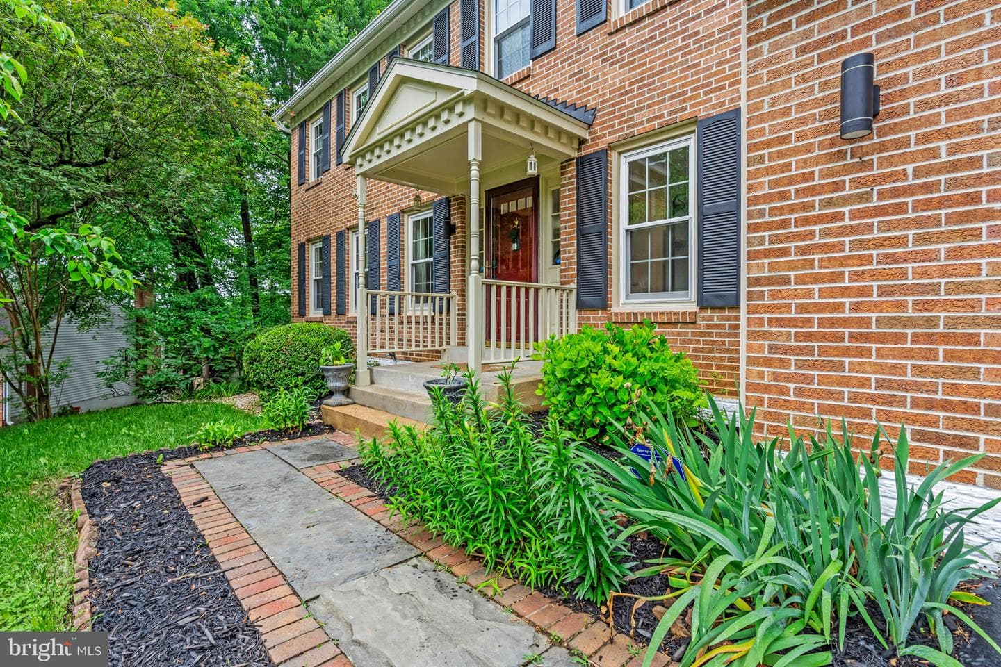 1606 Montmorency Drive photo 4