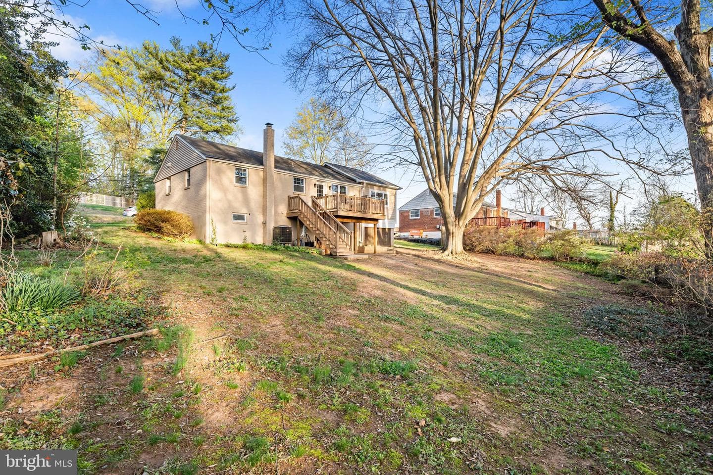 2722 Woodley Place photo 8