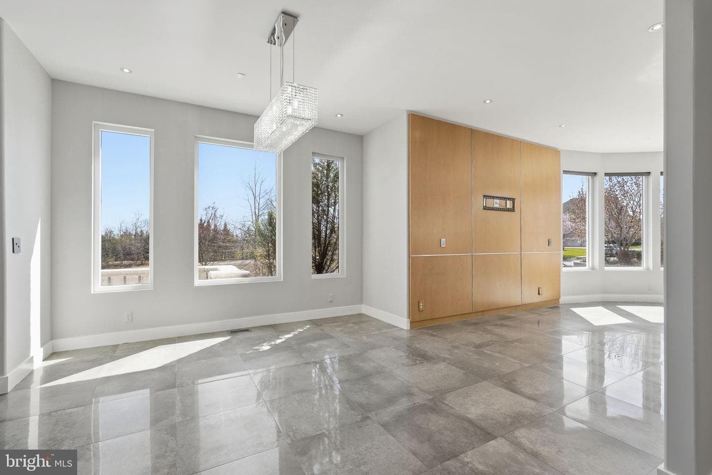 6600 Reserves Hill Court photo 17