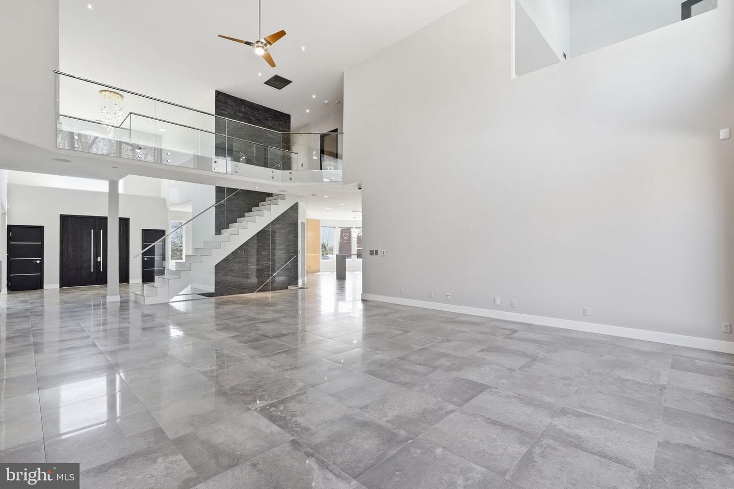6600 Reserves Hill Court photo 5