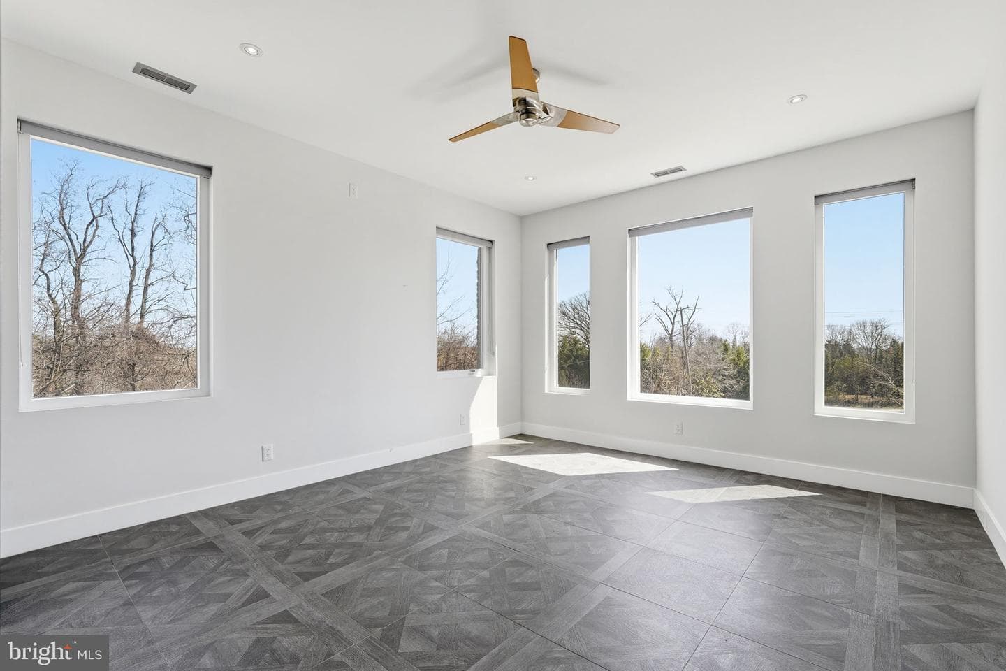 6600 Reserves Hill Court photo 52