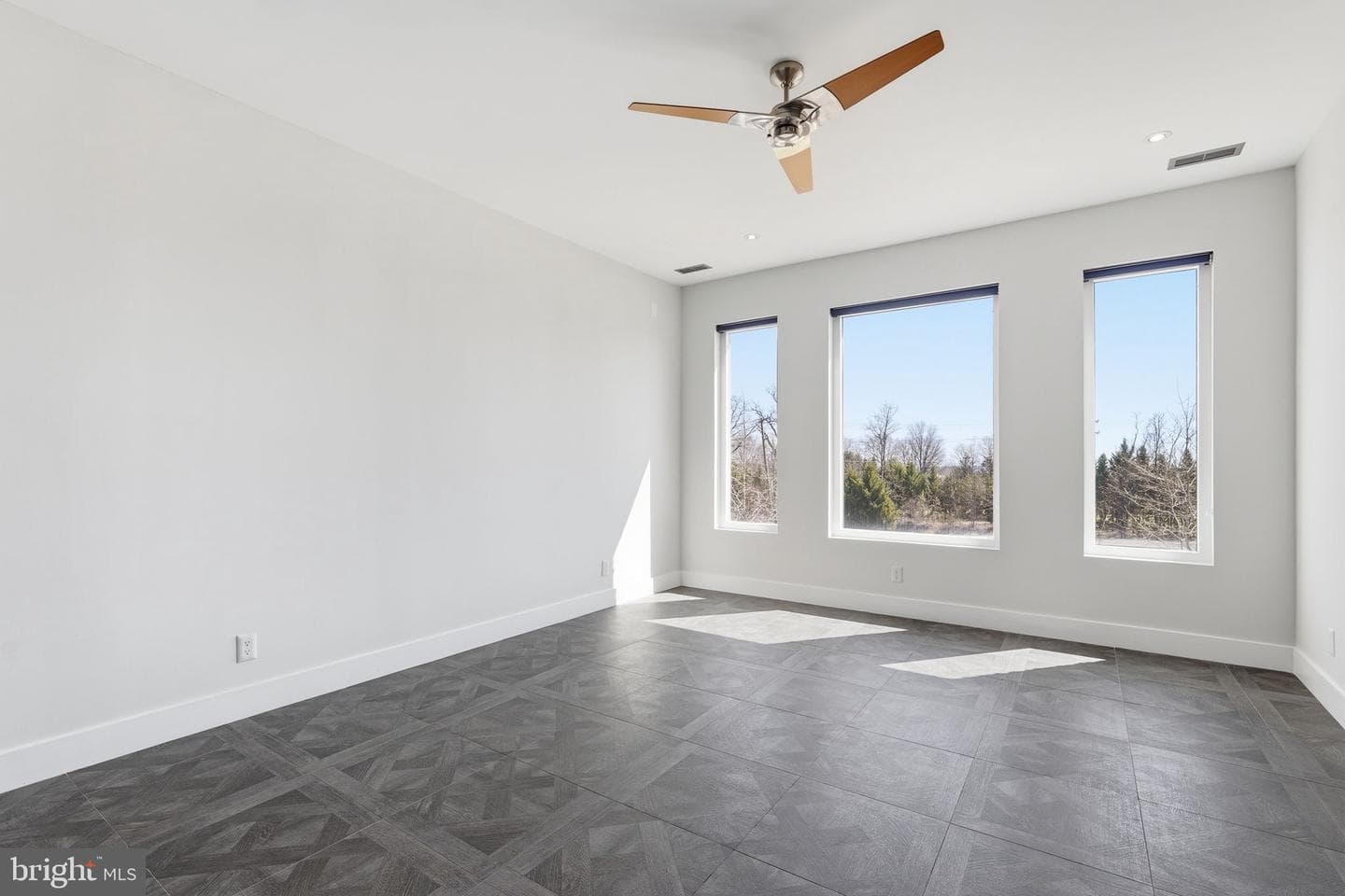 6600 Reserves Hill Court photo 55