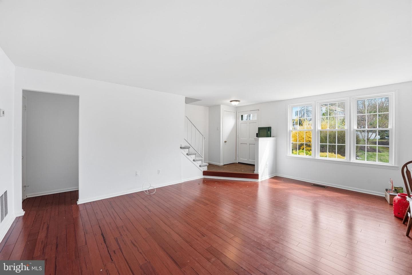 2432 Windbreak Drive photo 4