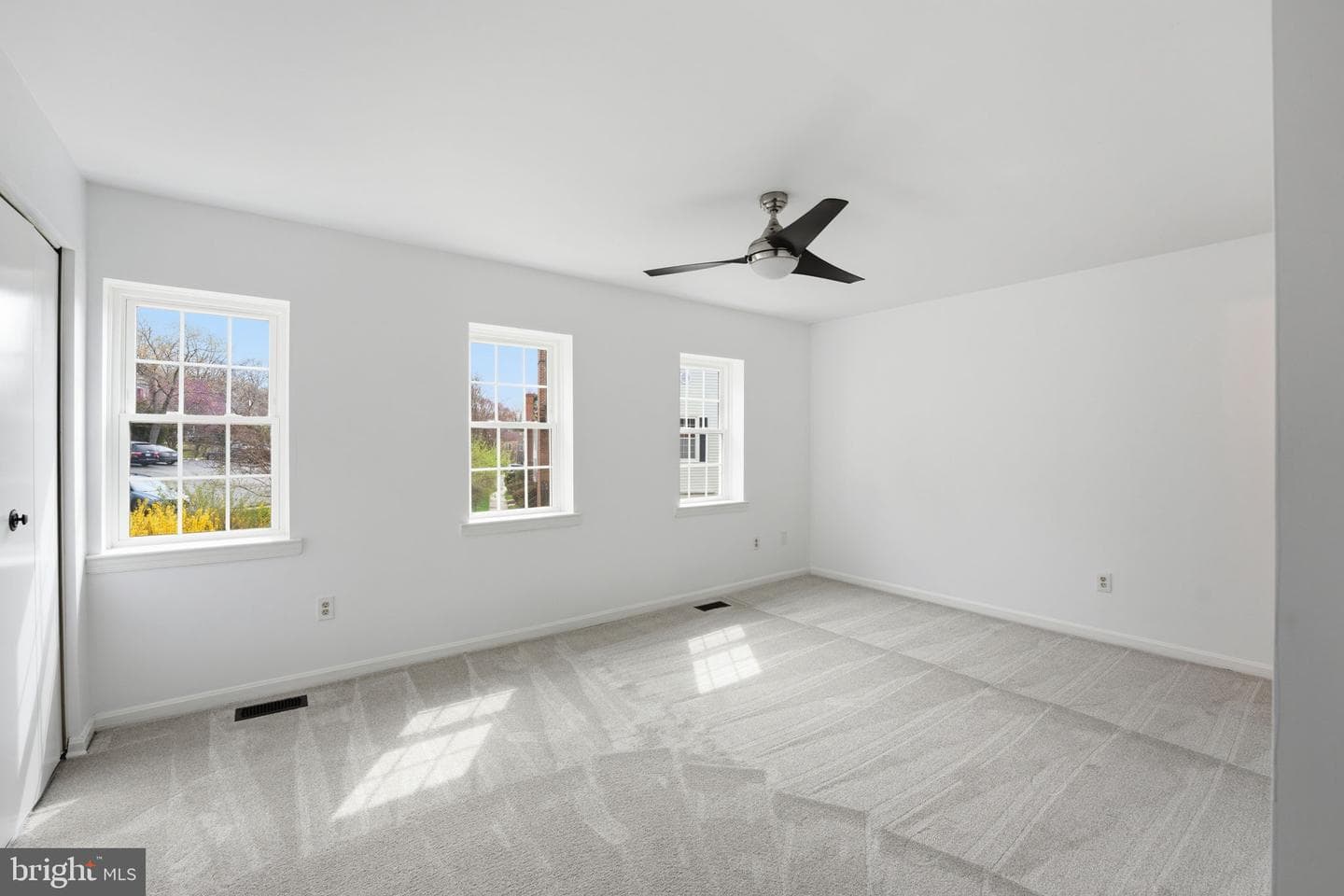 2432 Windbreak Drive photo 9