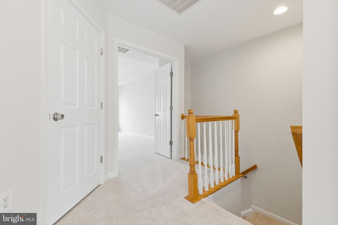 8553 Wyngate Manor Court photo 29