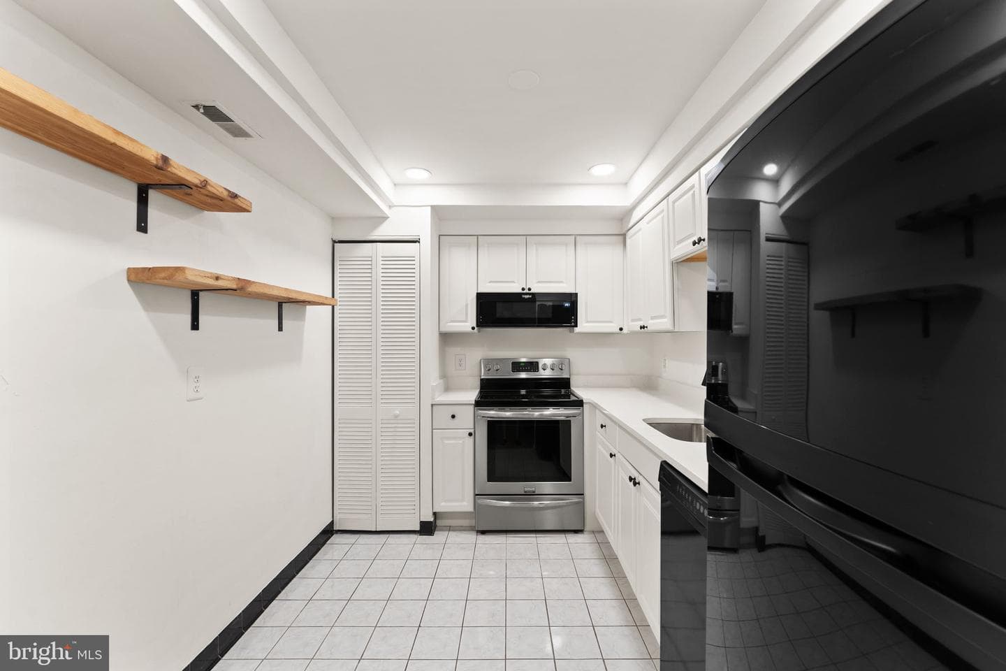 7661 Provincial Drive #305 photo 6