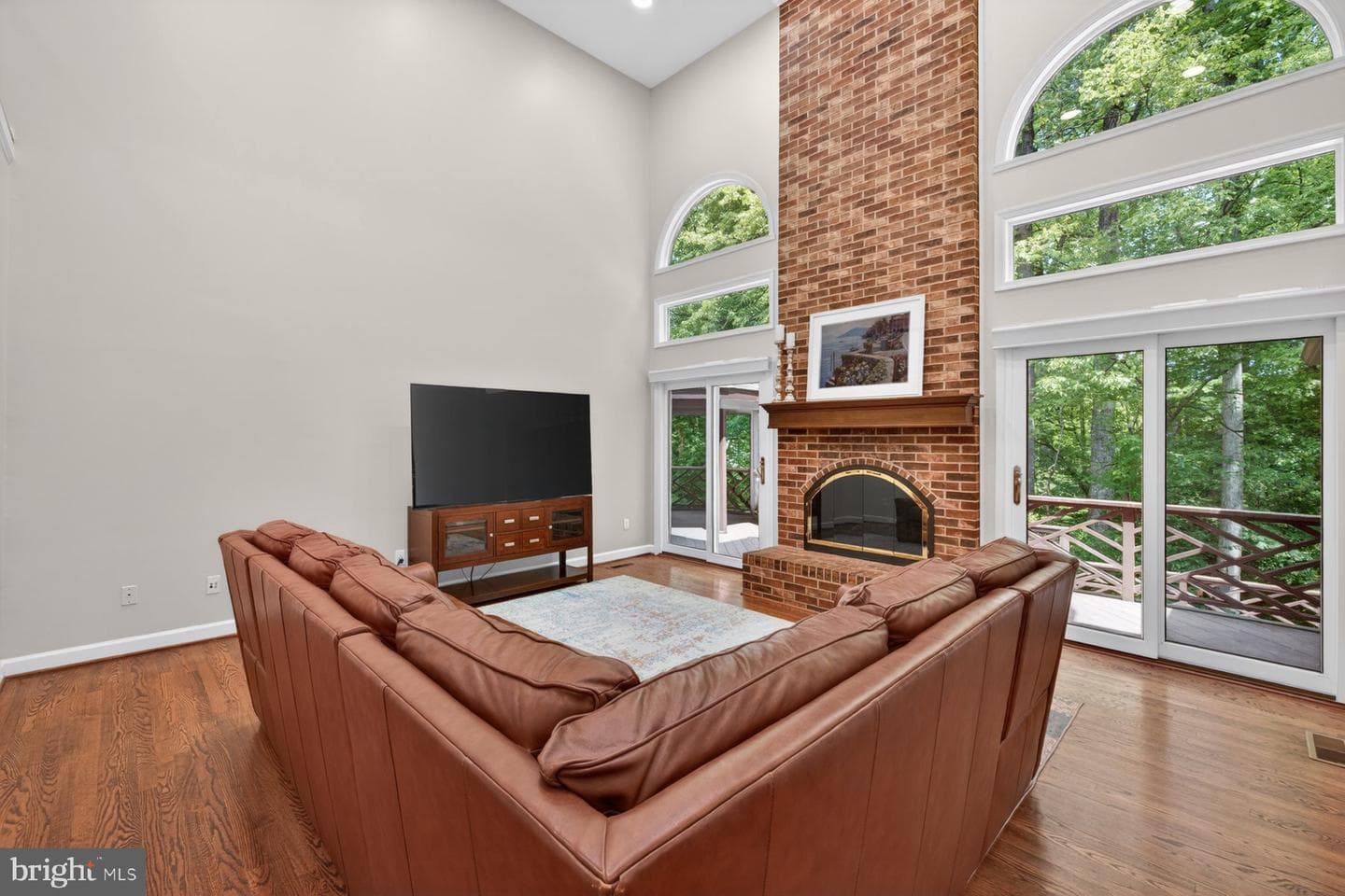 8704 Margaret Lane photo 17