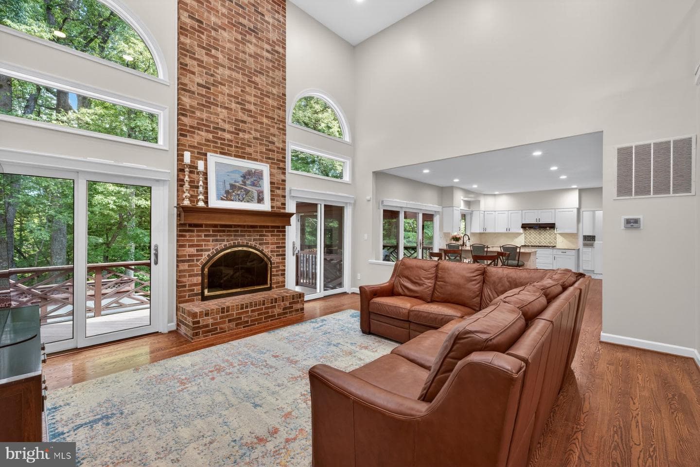 8704 Margaret Lane photo 18