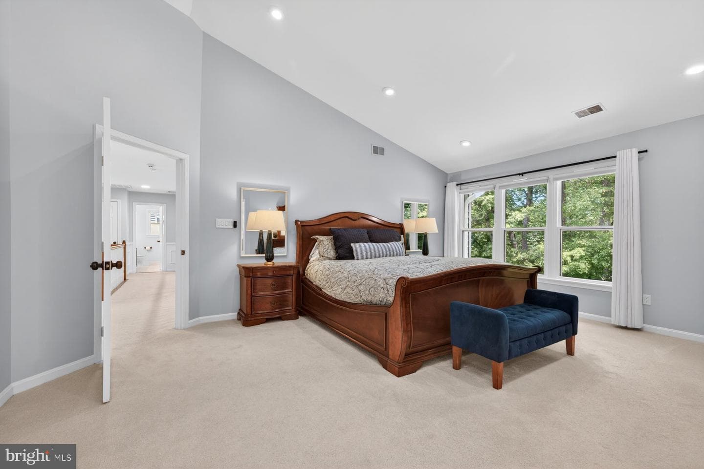 8704 Margaret Lane photo 24