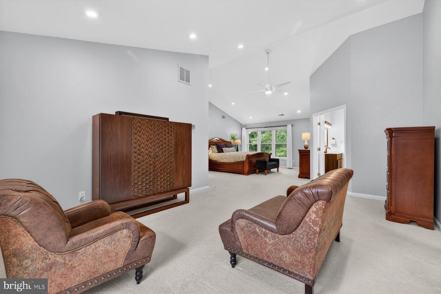 8704 Margaret Lane photo 27