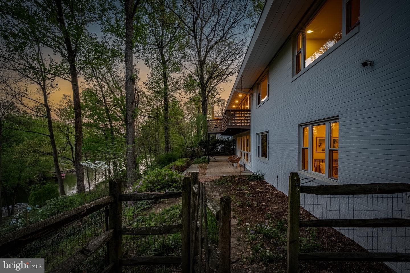 6124 Beachway Drive photo 10
