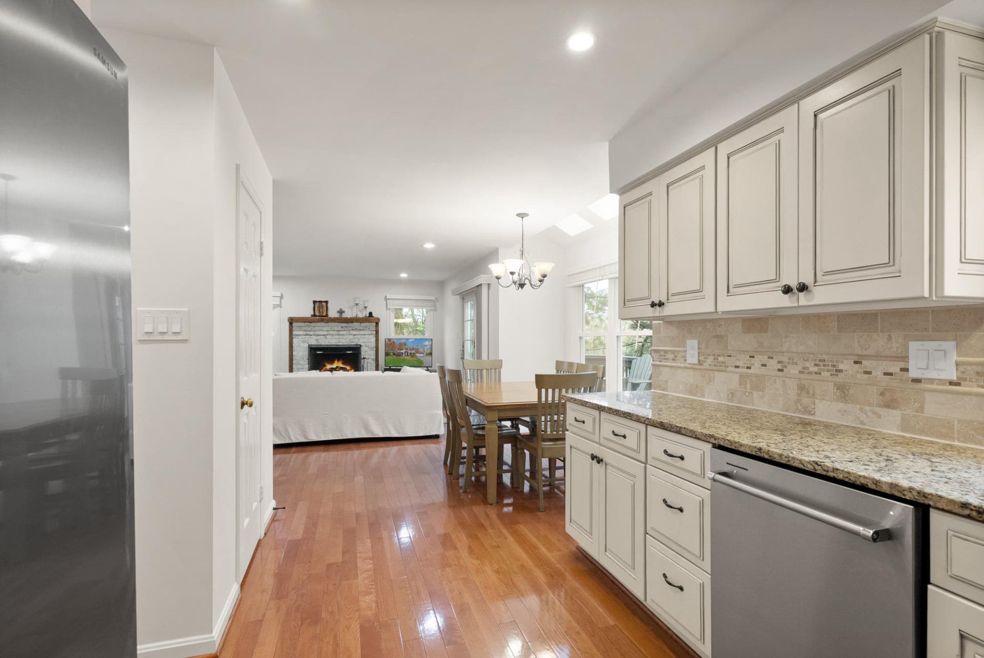 1232 Bishopsgate Way photo 29