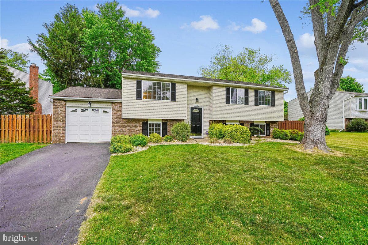 4407 Vantage Court photo 53
