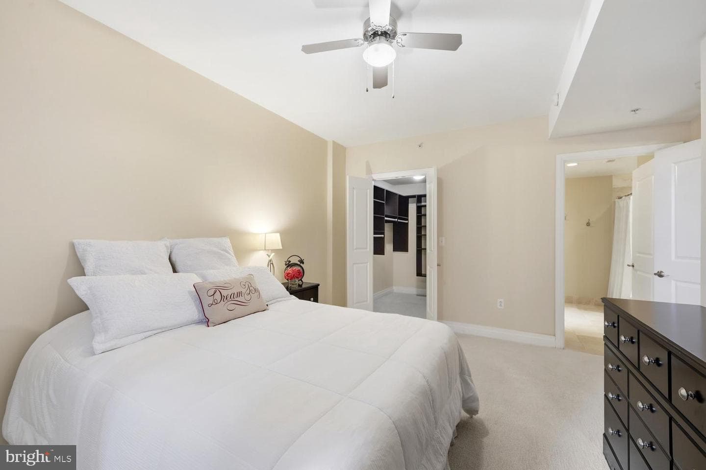 8220 Crestwood Heights Drive #419 photo 19