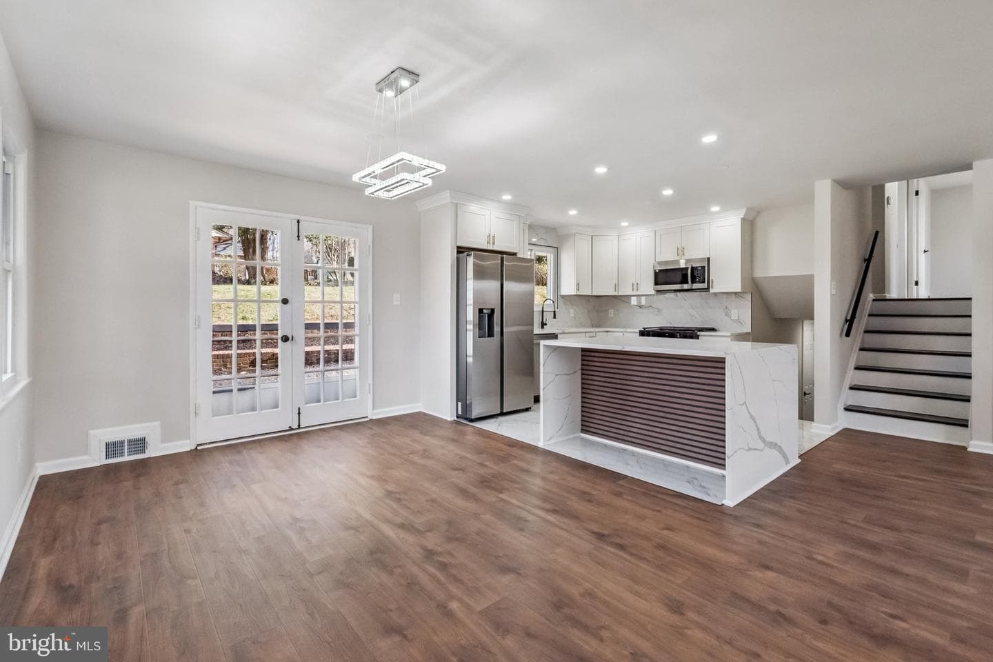 6301 Julian Street photo 13