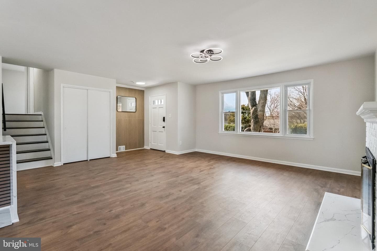 6301 Julian Street photo 23