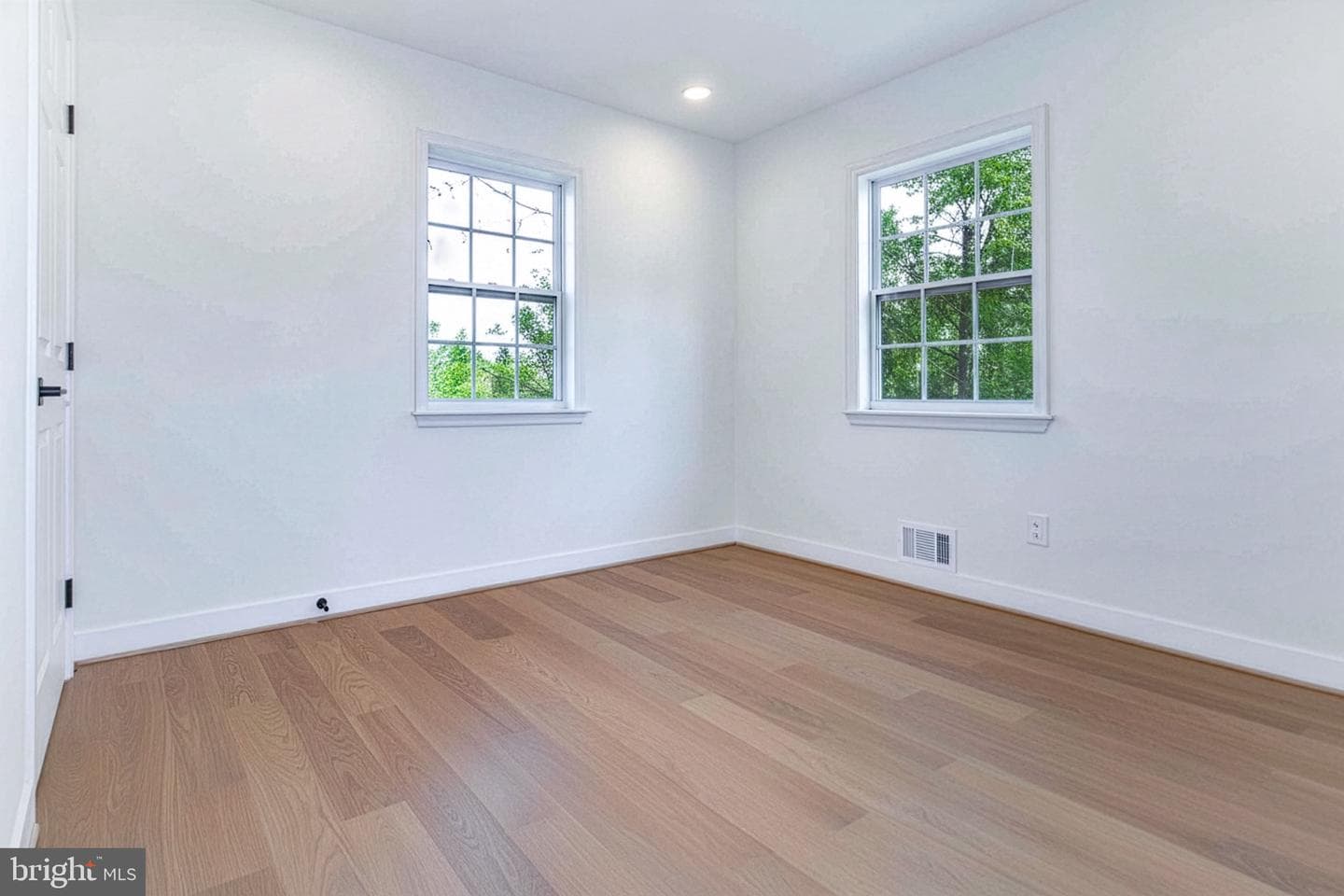 2308 William And Mary Drive photo 18