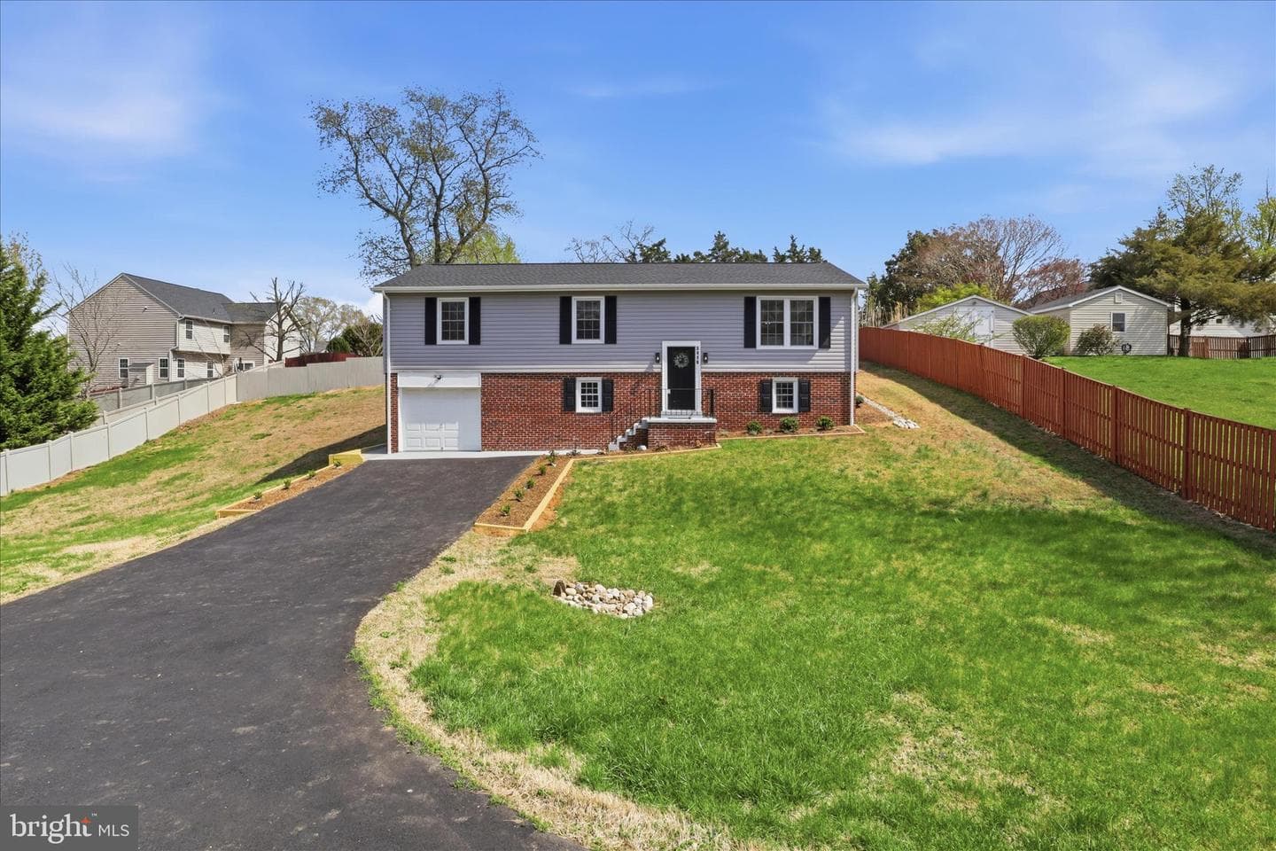 3416 Sunny View Drive photo 4