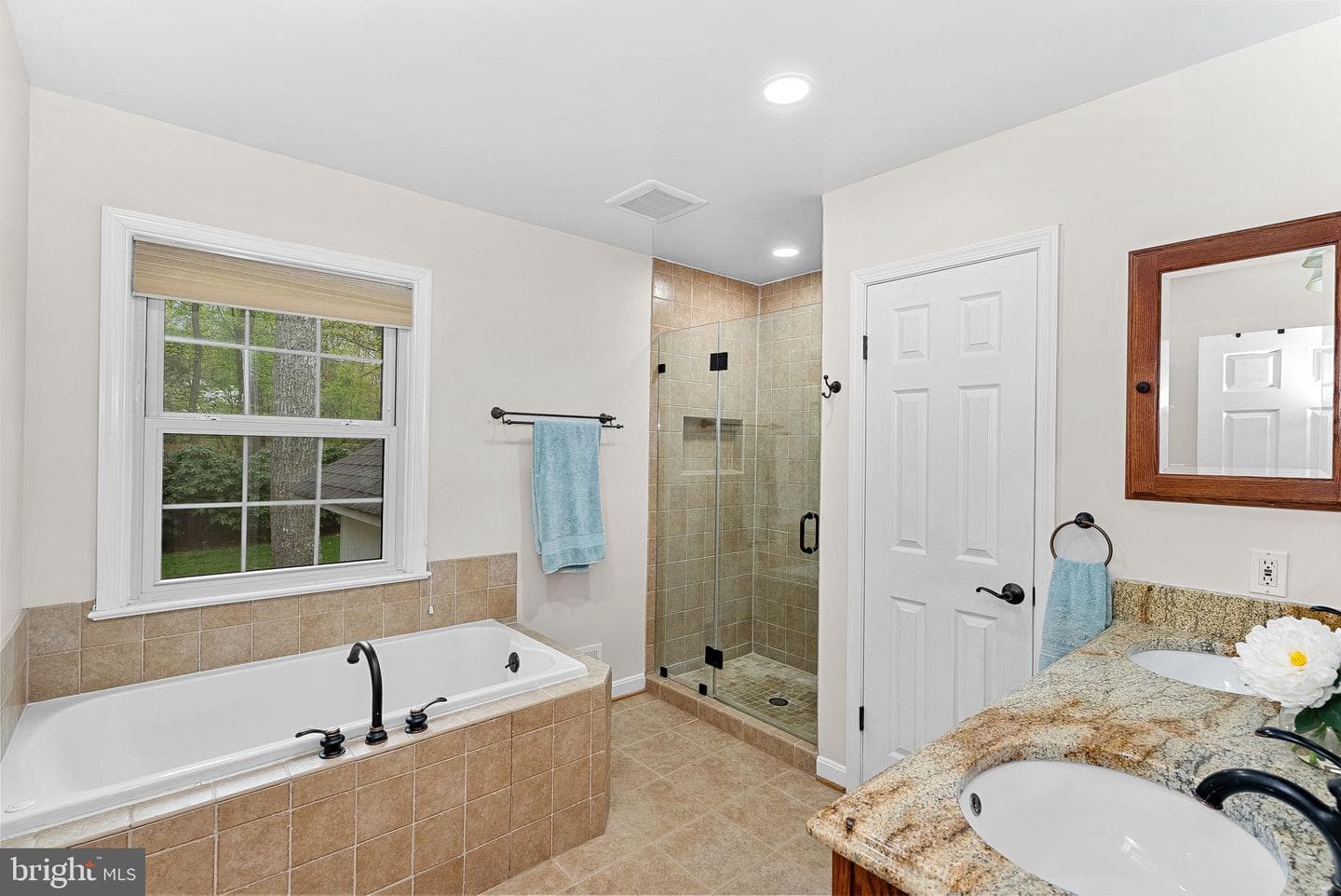 2520 Fowlers Lane photo 25