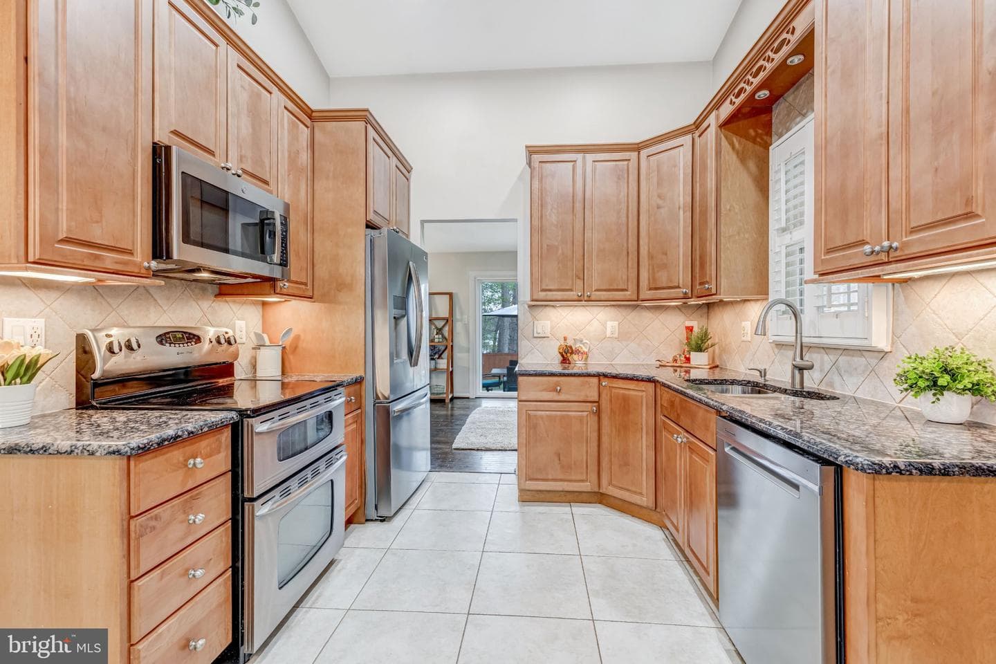 8619 Nanlee Drive photo 9