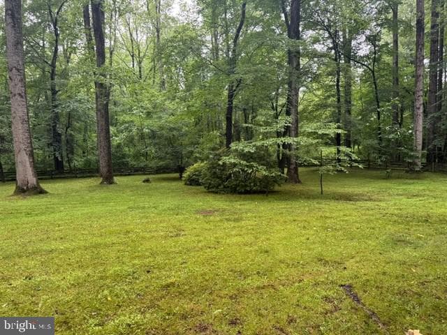 4728 Groves Lane photo 4