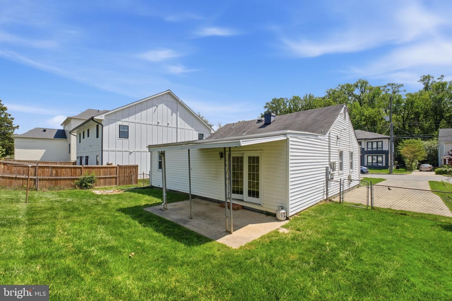 2146 Pimmit Drive photo 23