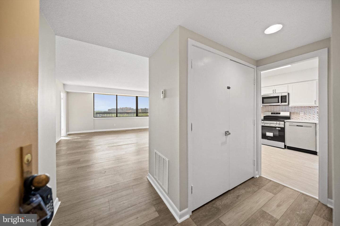 3709 S George Mason Drive #1107 East photo 6