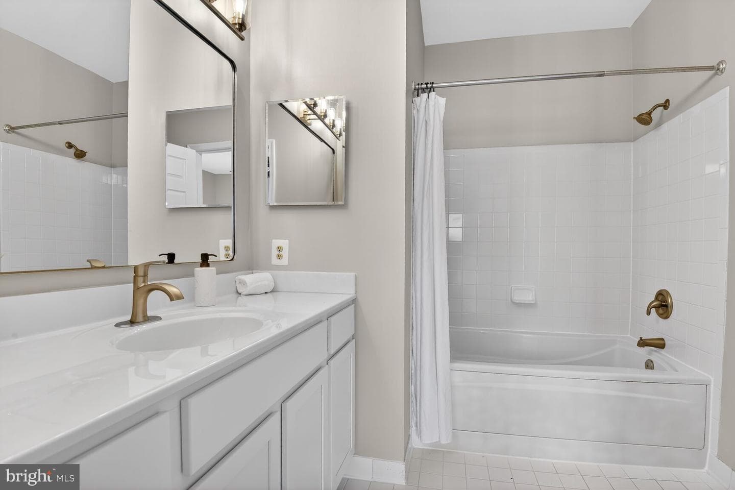 11326 Westbrook Mill Lane #301 photo 16