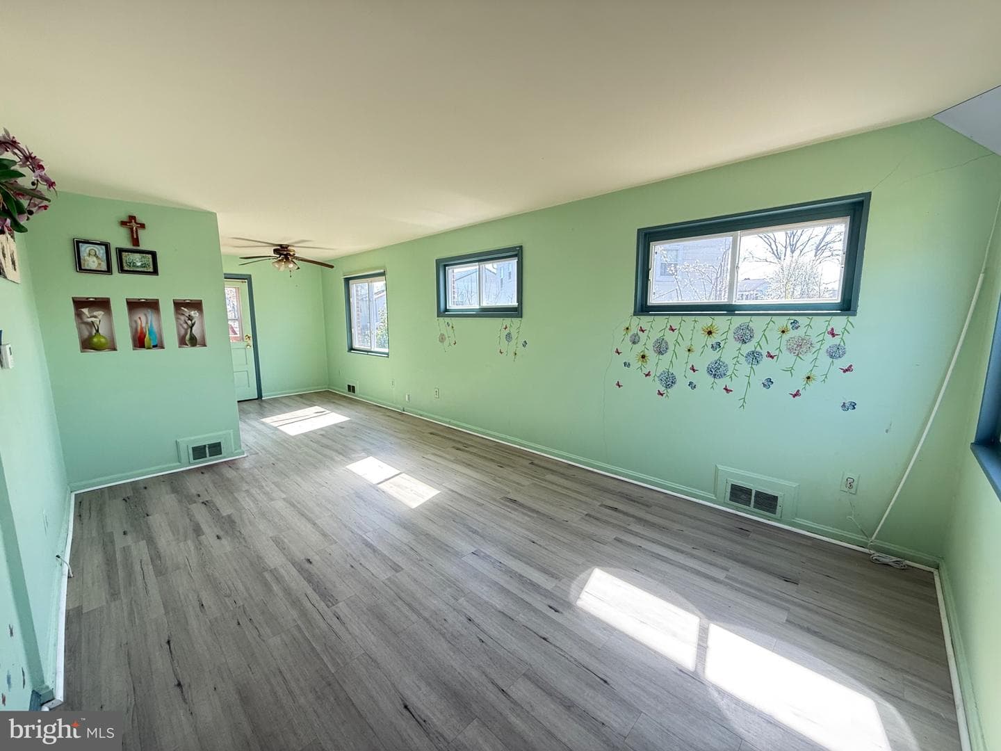 6821 Kenyon Drive photo 5