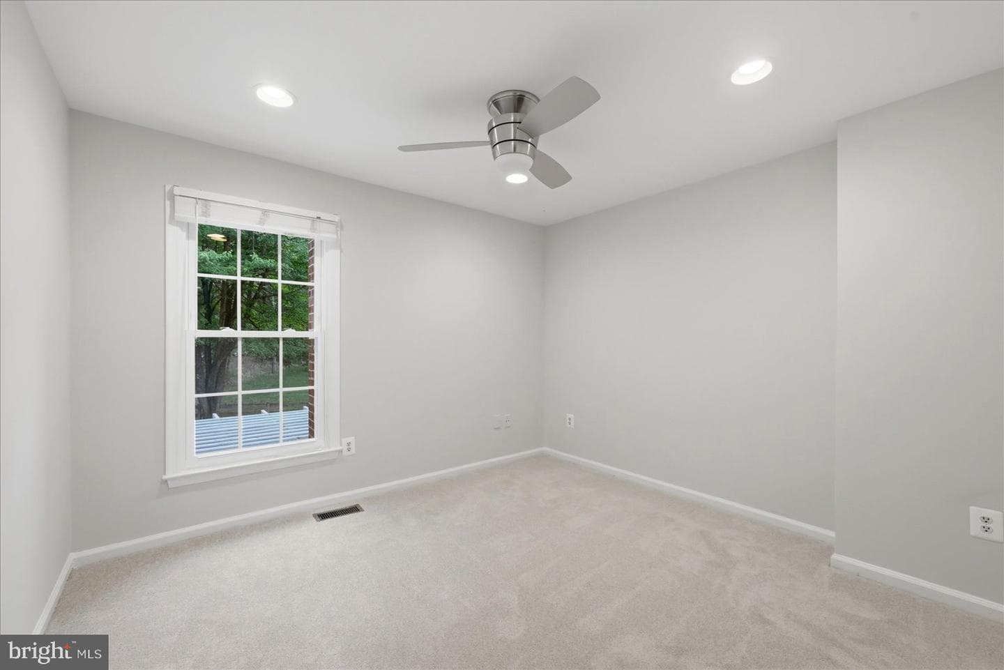 3244 Duck Pond Court photo 26