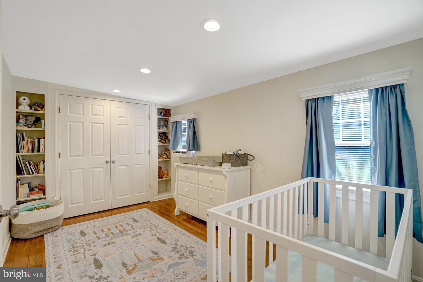 4913 Grafton Street photo 27