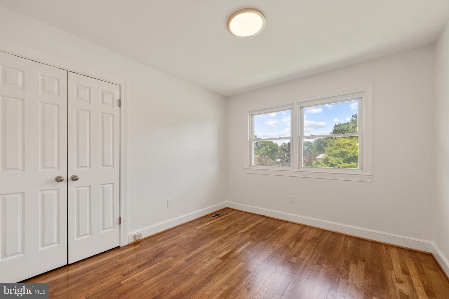 6800 Seton Court photo 27