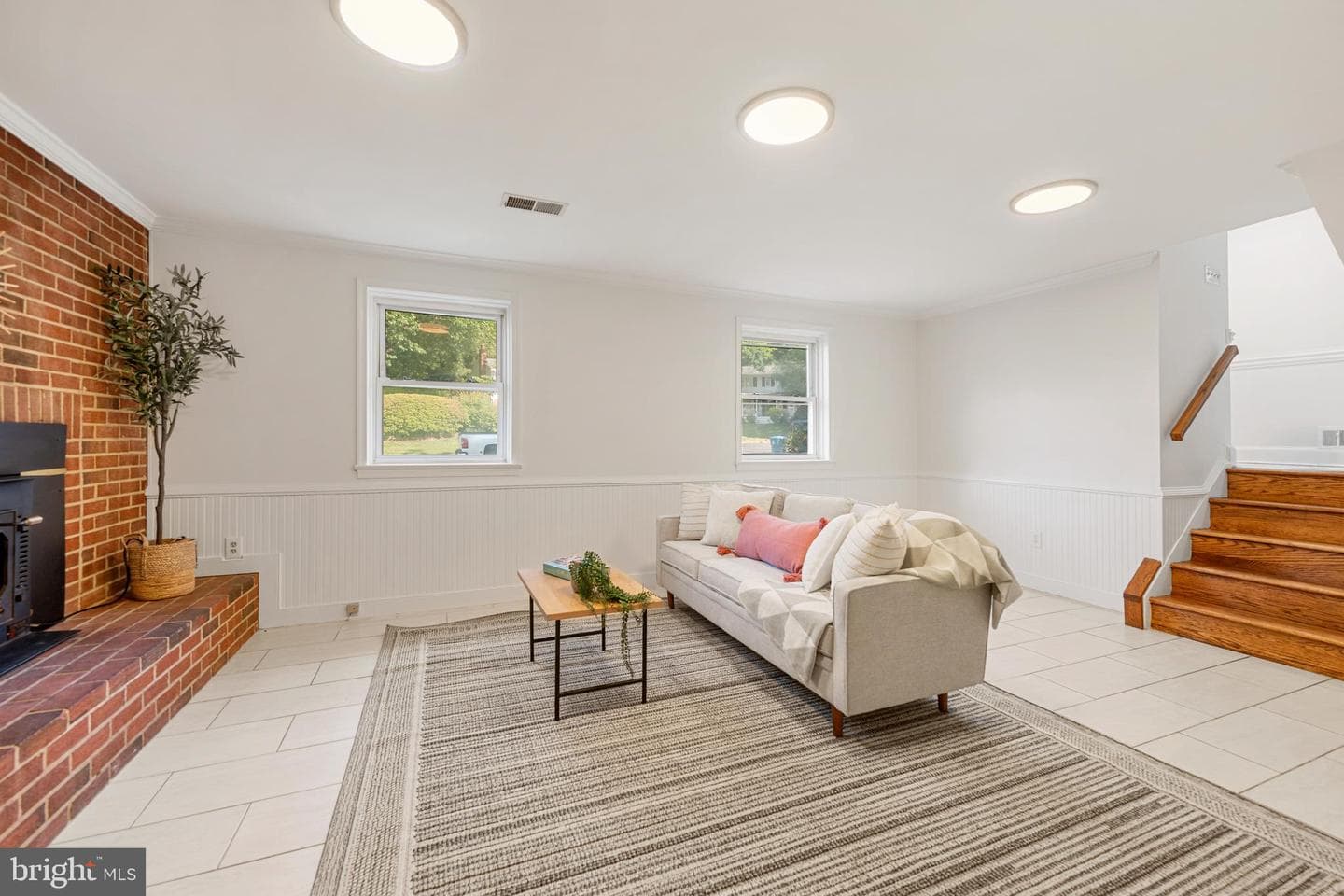 6800 Seton Court photo 31