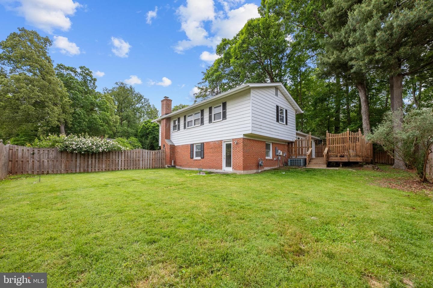 6800 Seton Court photo 44