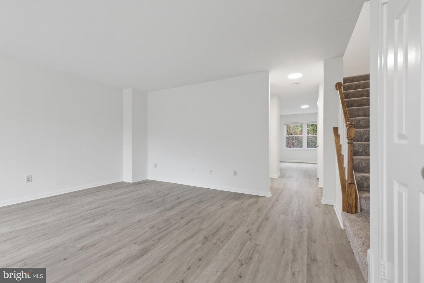 6126 Old Brentford Court photo 12